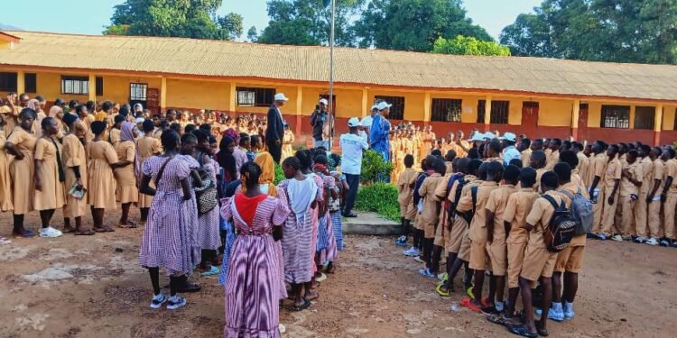 Kindia : le MOSACCOD lance une campagne de sensibilisation au recensement administratif dans les établissements scolaires