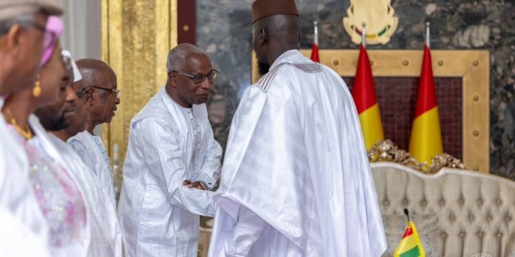 Démission du Premier ministre Bah Oury et de son gouvernement