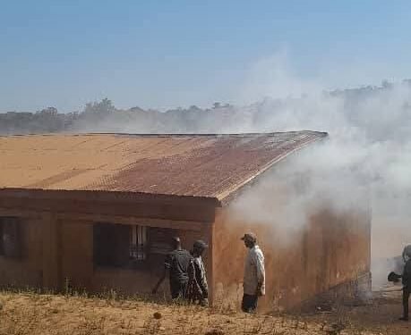 Dalaba : Un incendie ravage l’école primaire Alpha Yaya de Pelle Yero