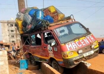 Kountia Nord : un minibus sans freins fait neuf blessées, le chauffeur en fuite