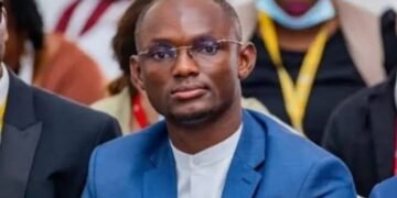 Feguifoot : Mamadi Doumbouya élu président devant Antonio Souaré